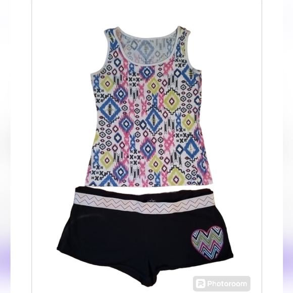 just be Tops - Junior's Summer Tank & Shorts Set